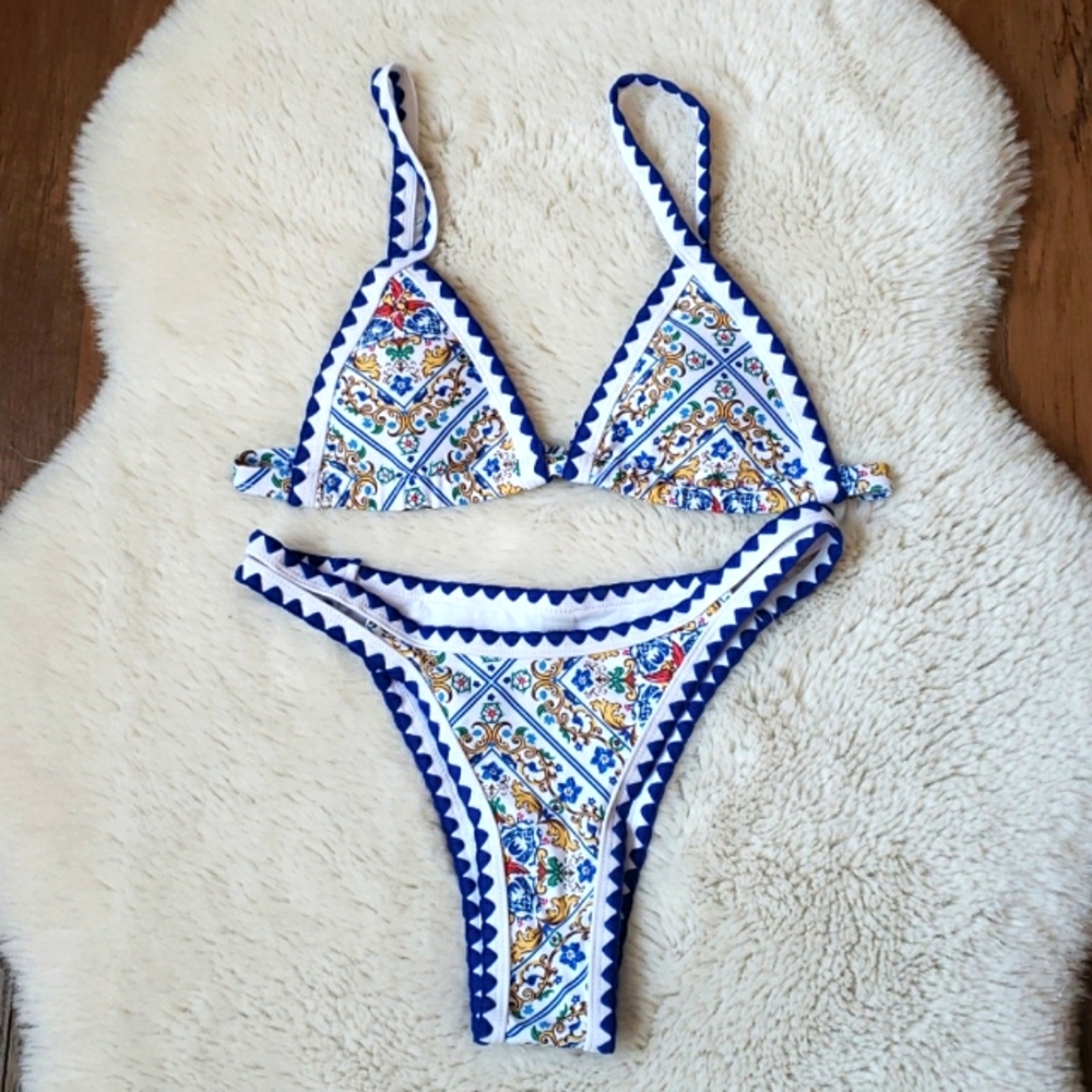 New Chrochet Triangle Bikini Set Swimsuit - Picture 6 of 8